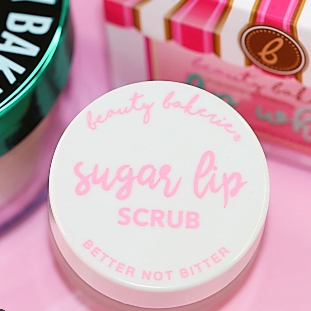 ❇️VANILLA Beauty Bakerie Lip Scrub NWT - Picture 4 of 8